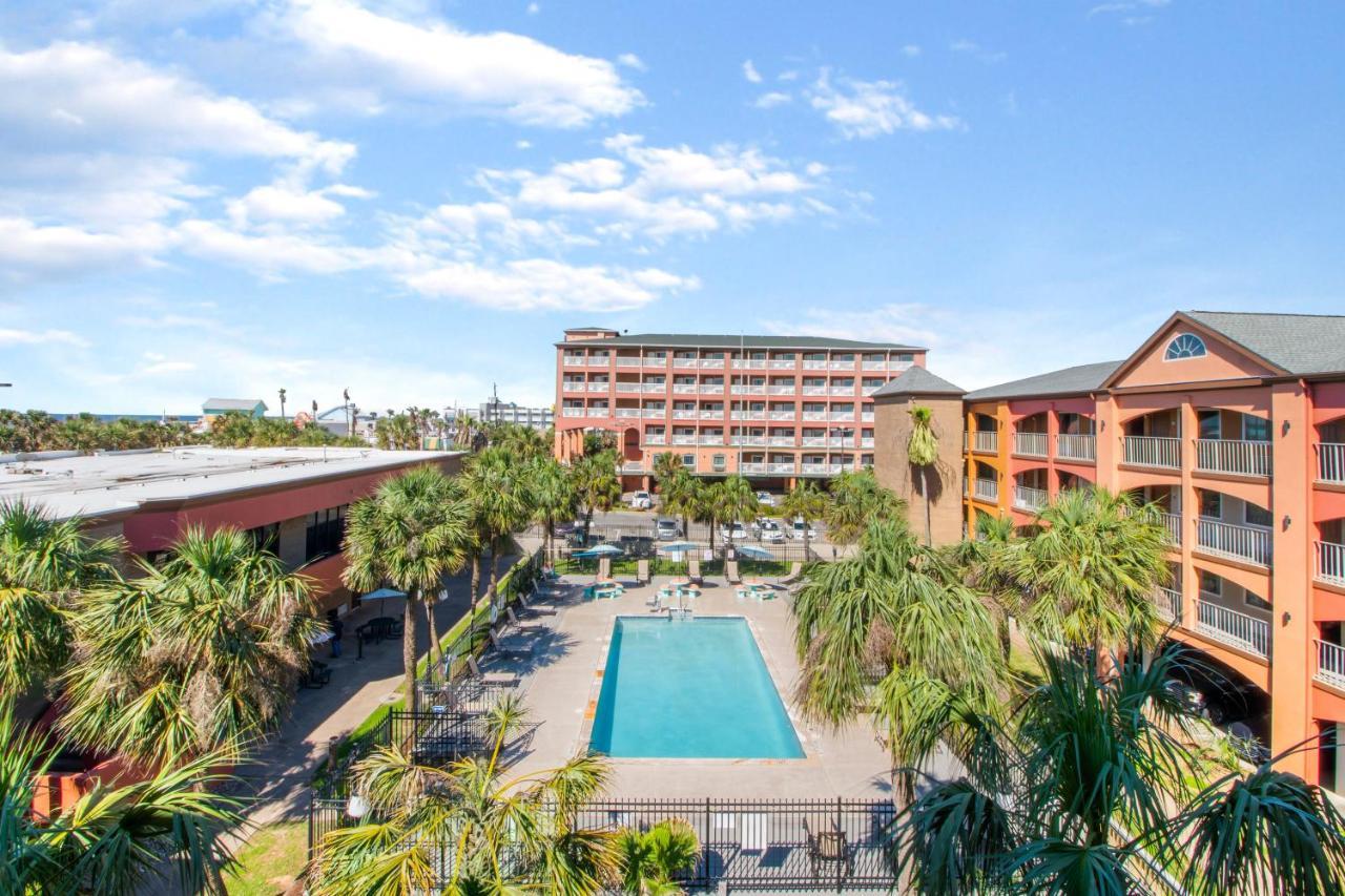 Quality Inn & Suites Galveston - Beachfront מראה חיצוני תמונה
