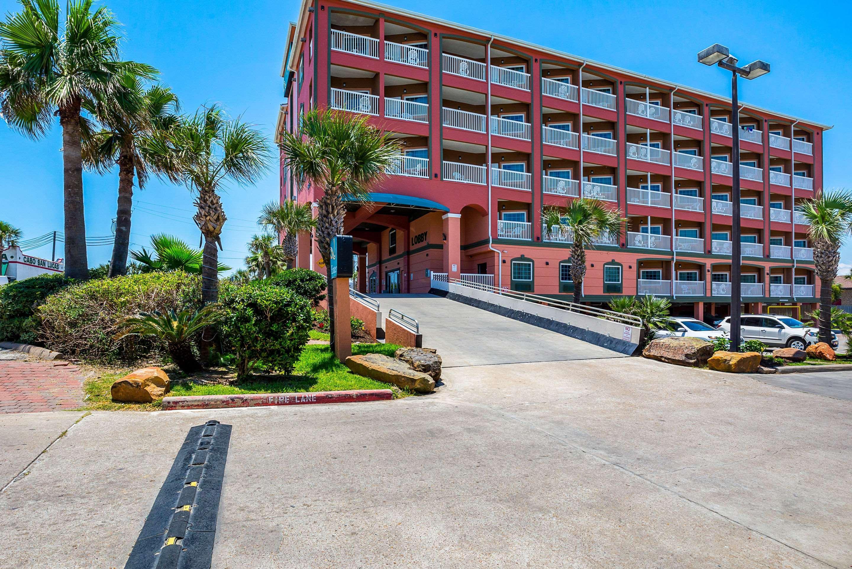 Quality Inn & Suites Galveston - Beachfront מראה חיצוני תמונה