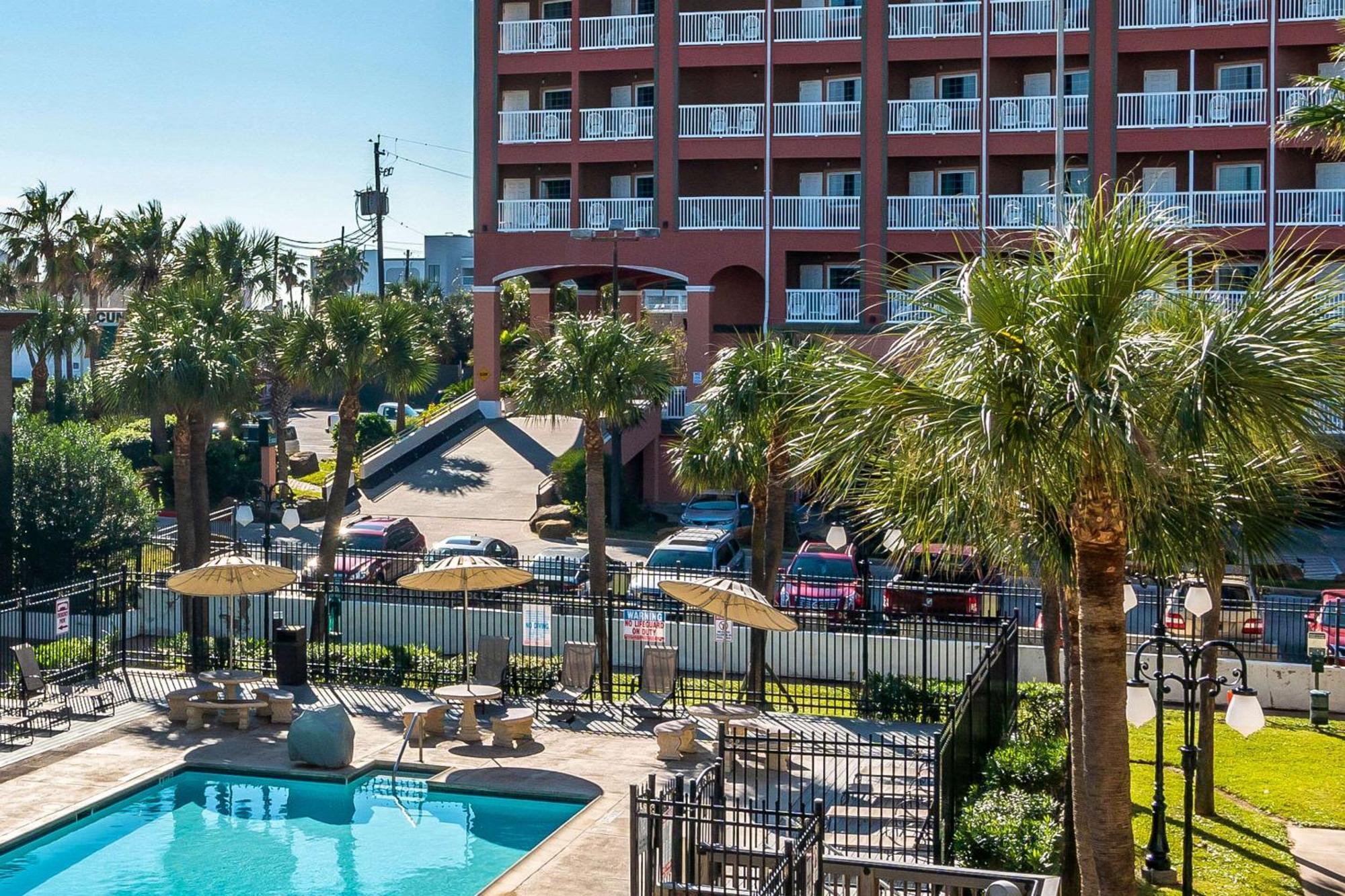 Quality Inn & Suites Galveston - Beachfront מראה חיצוני תמונה